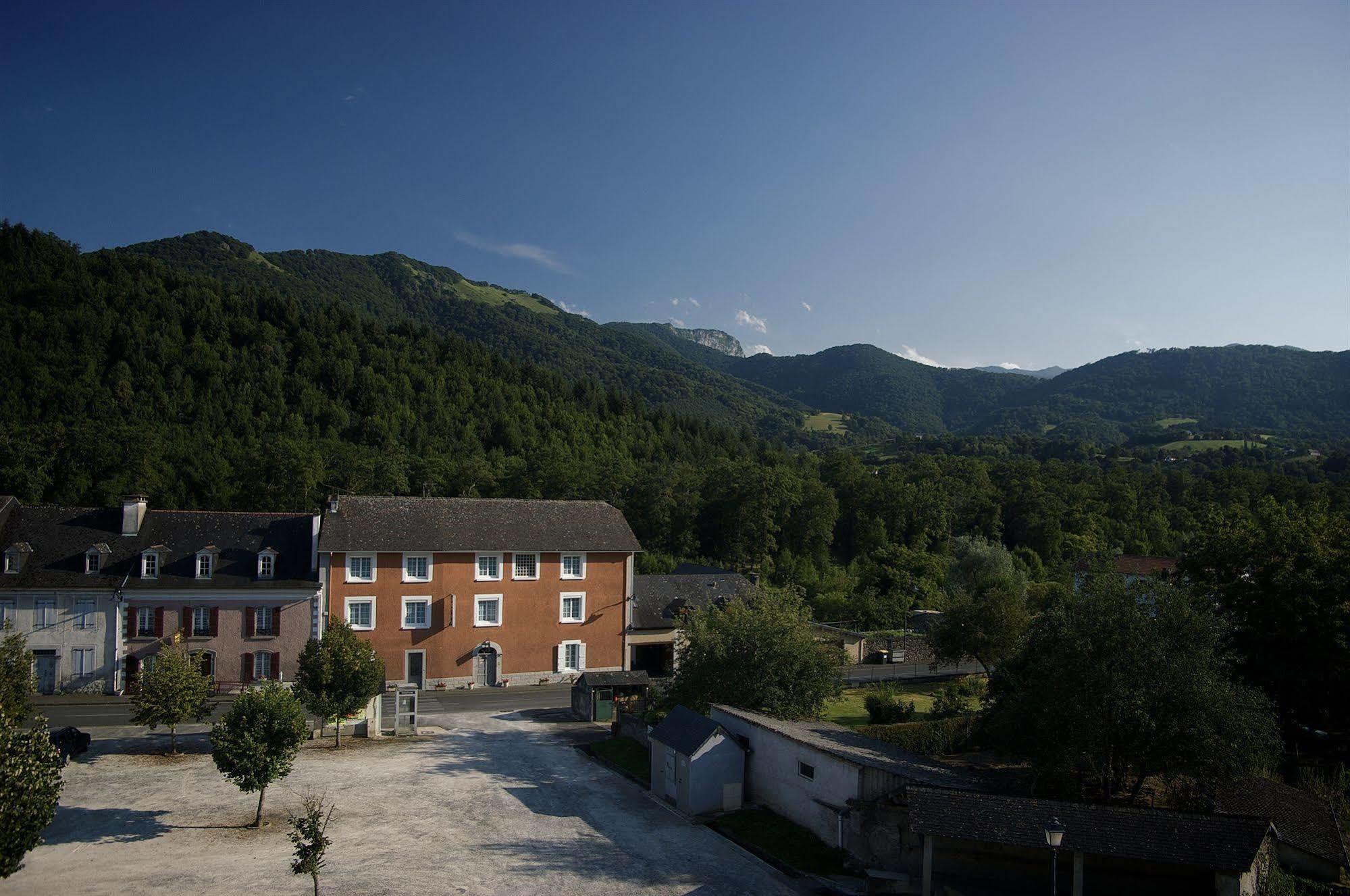 Hotel Ladagnous Peyrouse Екстериор снимка